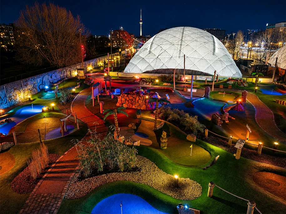 BeachMitte Adventure Golf am Winterstrand